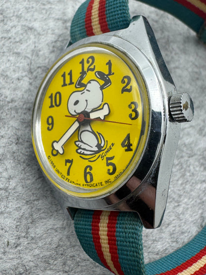 Citizen Snoopy / Peanuts – early 70s Ref. 4-120418 – Mechanical Hand-Wound – Bone Hands – Vintage Japan