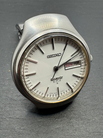 Seiko Quartz V.F.A. 3823-7000 – Februar 1973 – Full Set – Very Fine Adjusted – High Accuracy Quarz Ikone