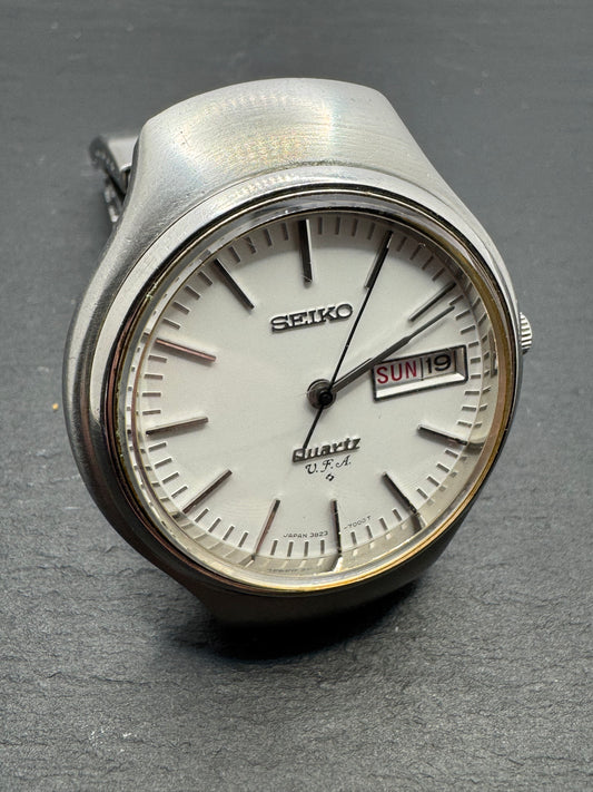 Seiko Quartz V.F.A. 3823-7000 – Februar 1973 – Full Set – Very Fine Adjusted – High Accuracy Quarz Ikone