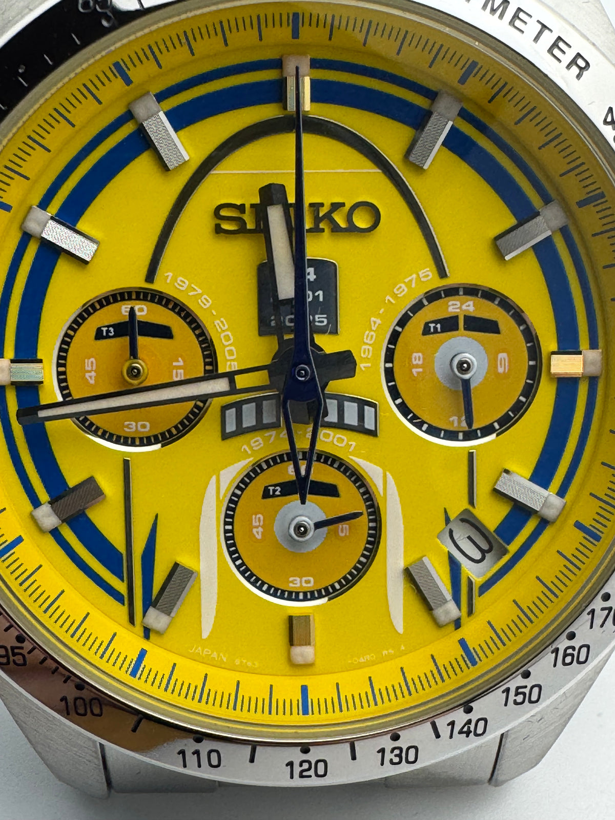 Seiko × Shinkansen Class 923 „Doctor Yellow T4 – Last Run" – Gedenkchronograph Nr. 4244 von 5.000 – ungetragen mit Box und Zertifikat