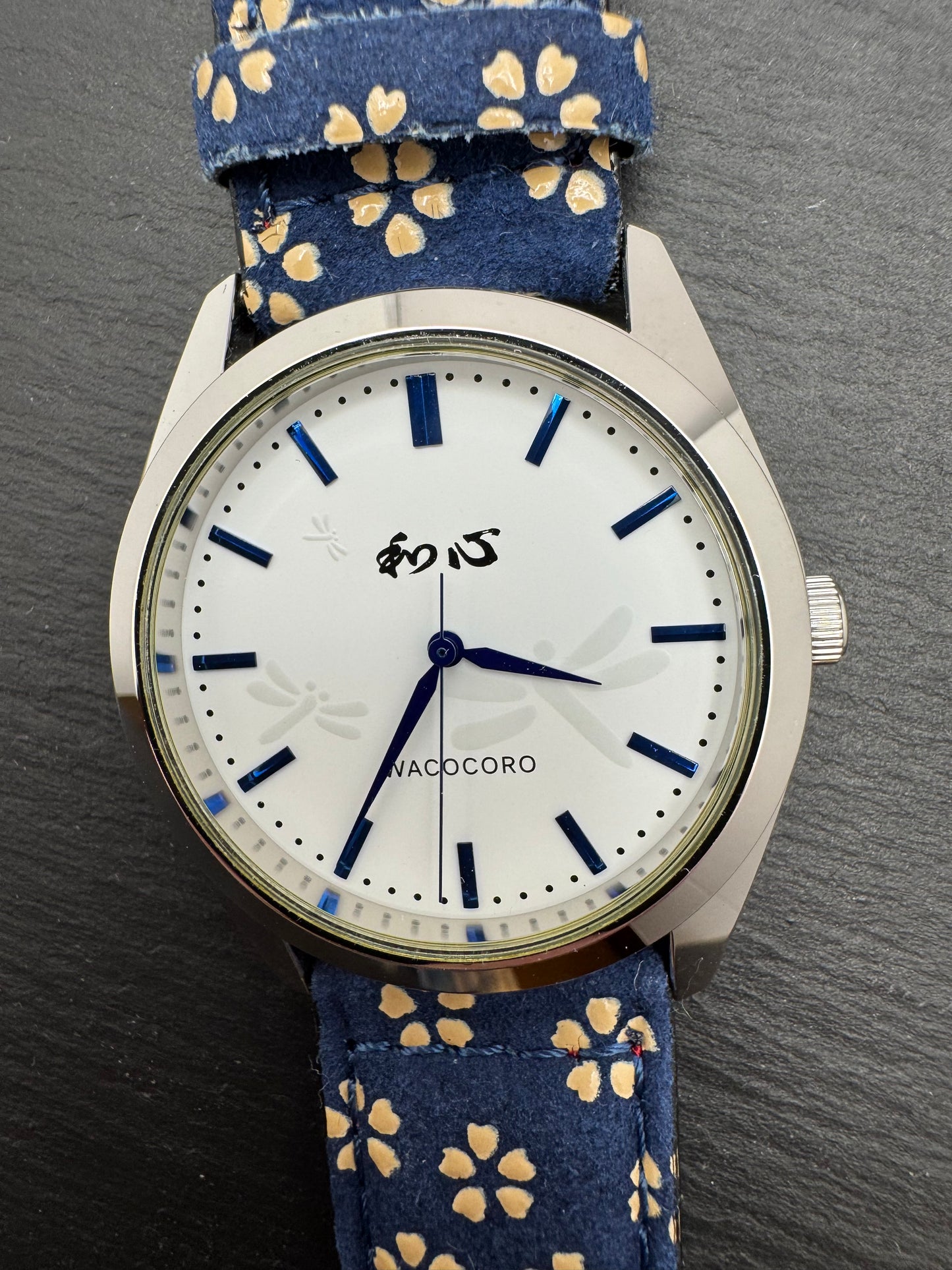 Wacocoro „Dragonfly Dial“ – Japanische Designuhr mit Uda-Inden Lederarmband – Full Set (November 2025, ungetragen)