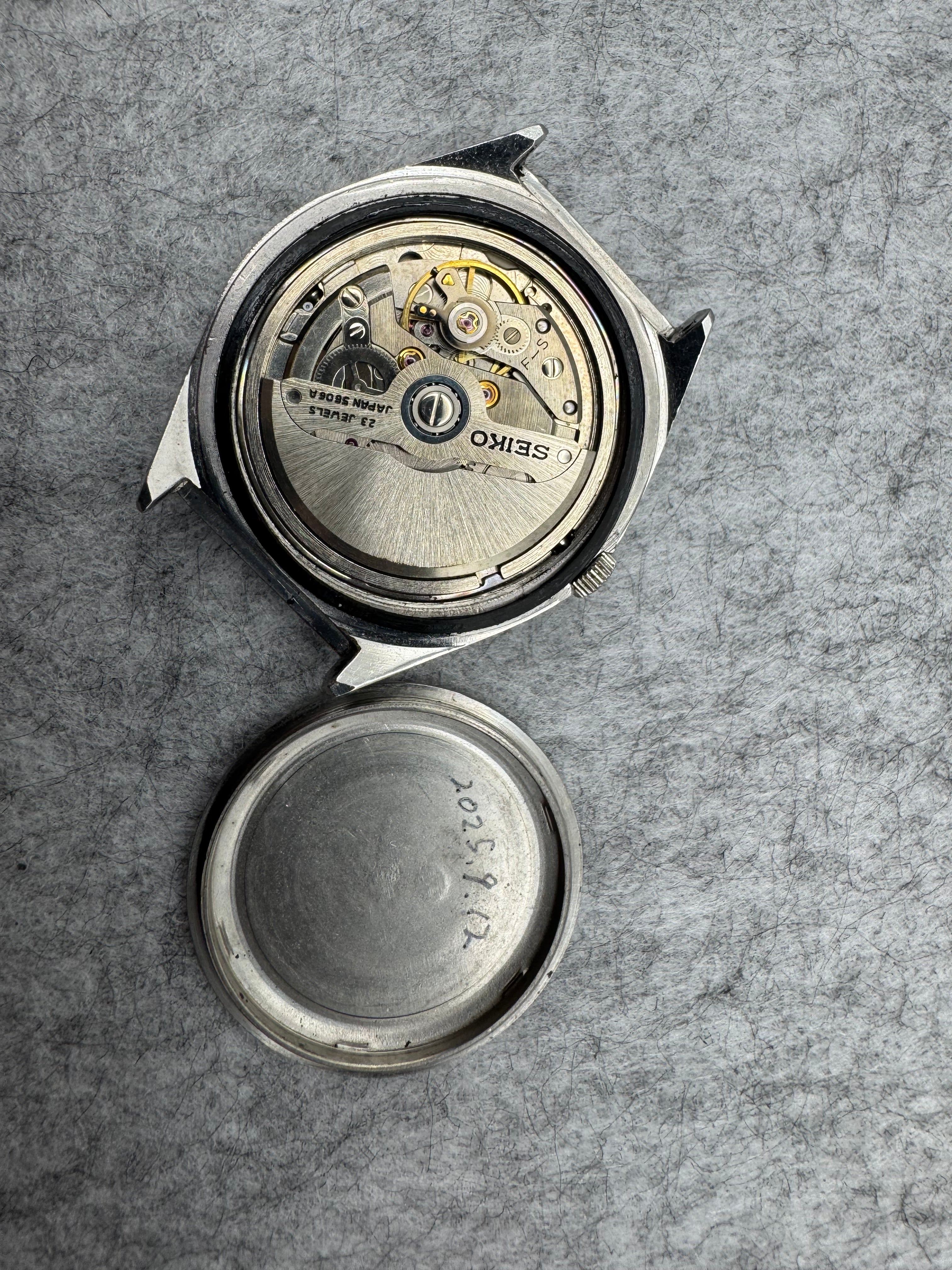 Seiko Lord Matic 5606-7260 – Suwa Seikosha (July 1973) – Japanese