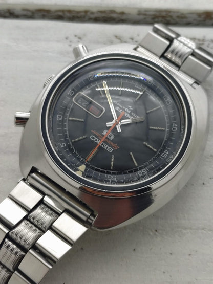 Seiko 5 Sports JDM Speed-Timer 7017-6010 – Caliber 7017, flyback chronograph with inner bezel, Daini Seikosha – February 1971 – freshly serviced