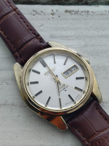 King Seiko Hi-Beat 5626-7000 – Calibre 5626A, Suwa Seikosha – boîtier plaqué or avec médaillon en or – janvier 1969 – récemment révisée