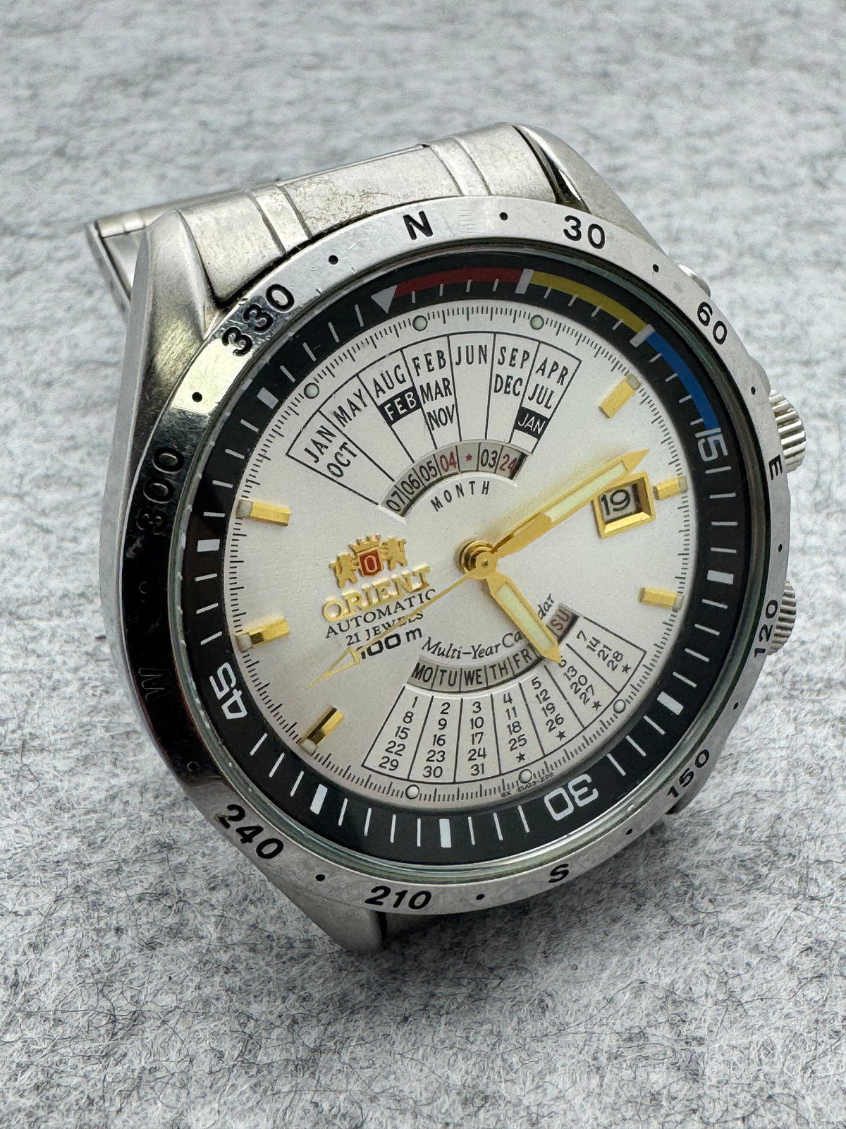 Orient Multi-Year Calendar 100 m – JDM - Automatic with Compass Bezel – 2000s - approx. 44 mm