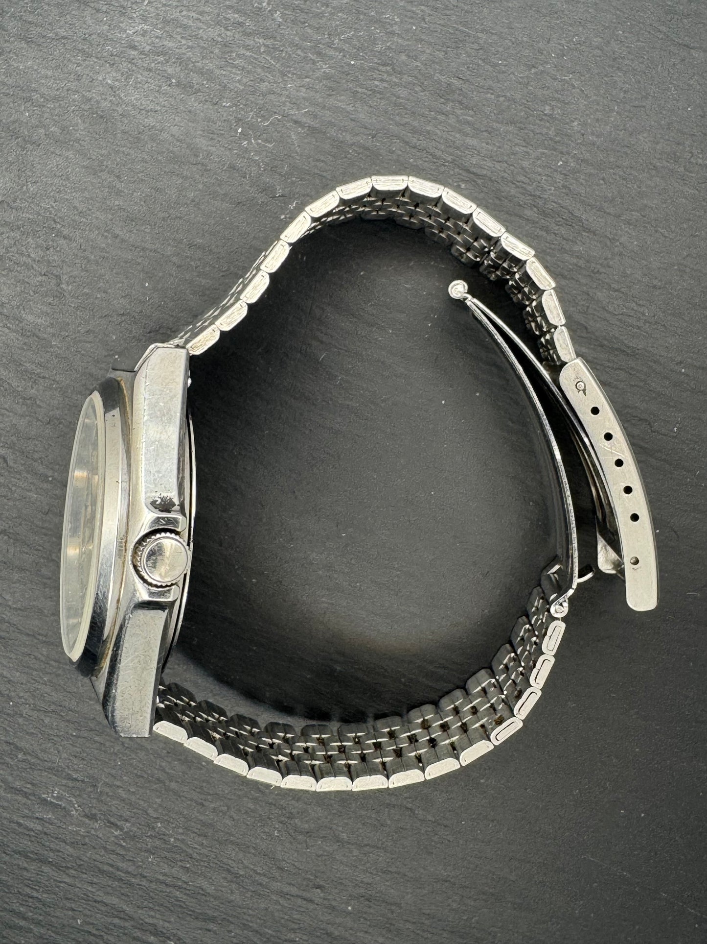 Orient Quartz Swimmer 100 – Ref. IT569105-70CA – Vintage