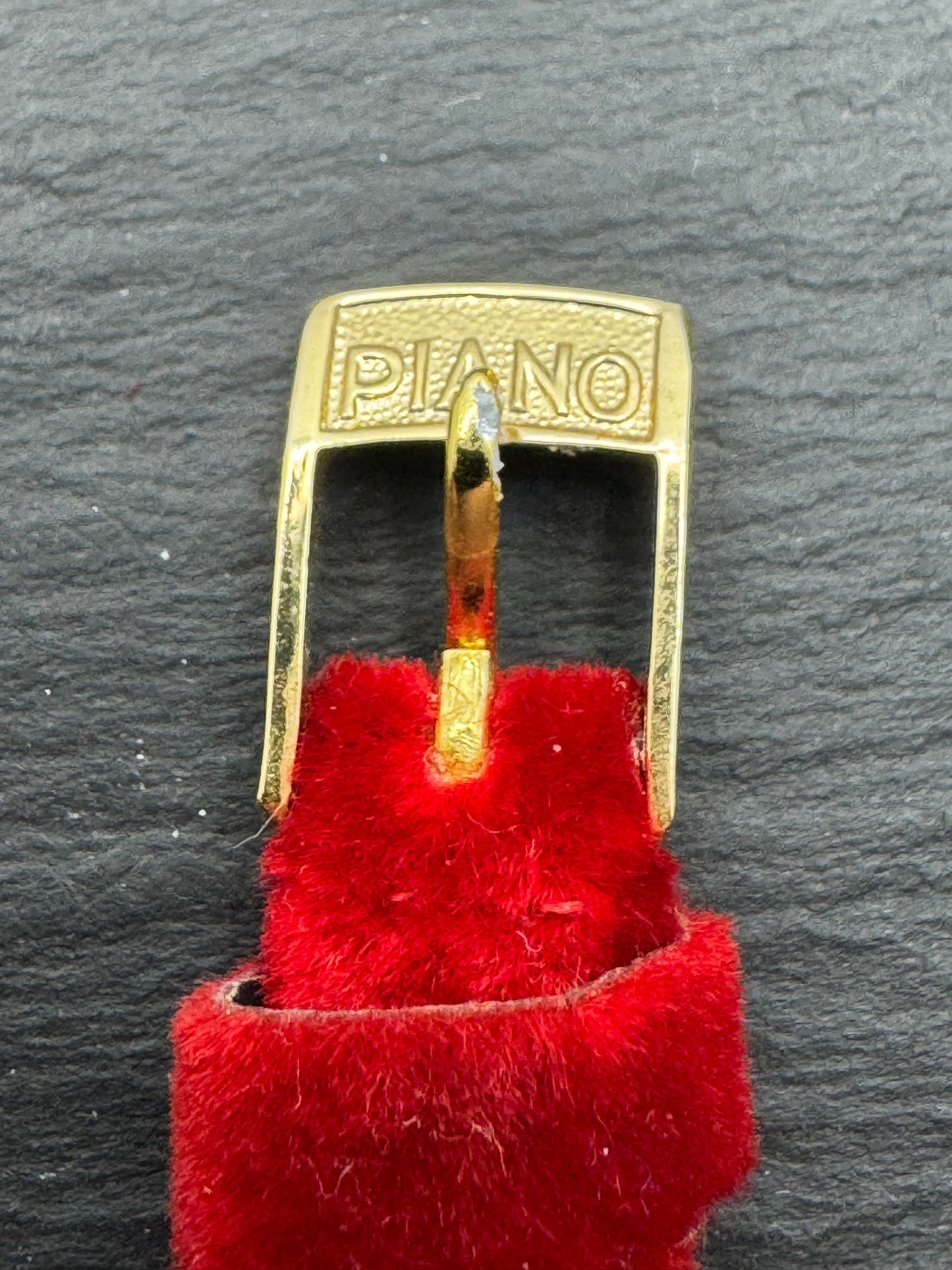 PIANO - Vintage NOS velvet/velour ribbon in red with gold decorative stitching, 12.5 mm, signed clasp, with box (Japan)