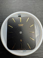 Citizen Original Zifferblatt 2820-262155 „Citizen Quartz" (rechteckig, Mattschwarz/Gold, applizierte Indizes) – NOS