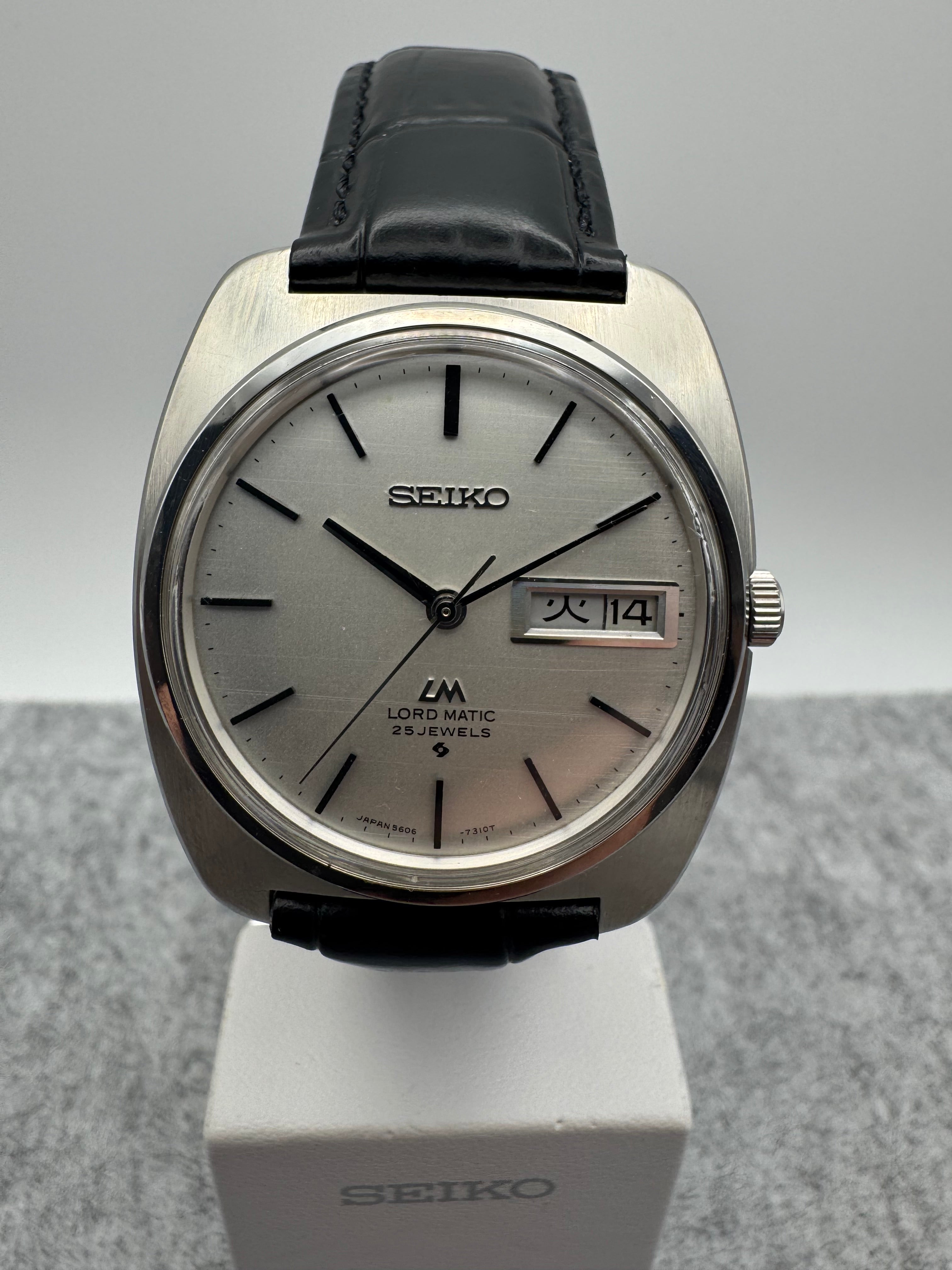 SEIKO セイコー 5606-7130 LORD MATIC 自動巻き 腕 時計 黒×シルバー