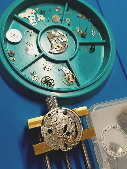 Seiko Lord Matic 5605-5000 – Graues Leinen-Zifferblatt & Original-Stahlband – 25 Jewels, Dezember 1969