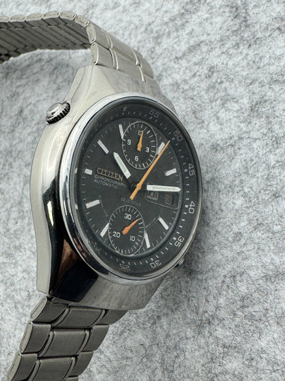 Citizen Chronograph Automatic – Caliber 8110 – Day/Date, Inner Rotating Bezel – October 1970 - Original Steel Bracelet