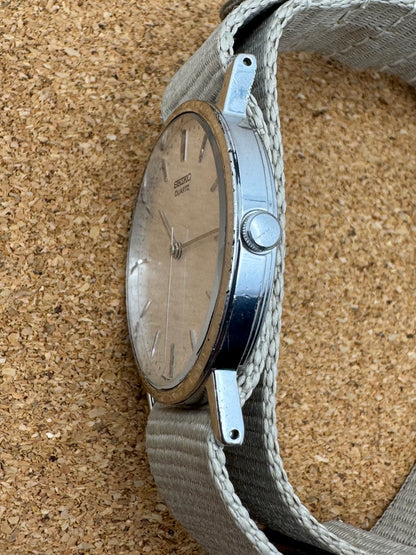 Seiko Quartz – Ref. 2C21-0120 (June 1986, Japan)