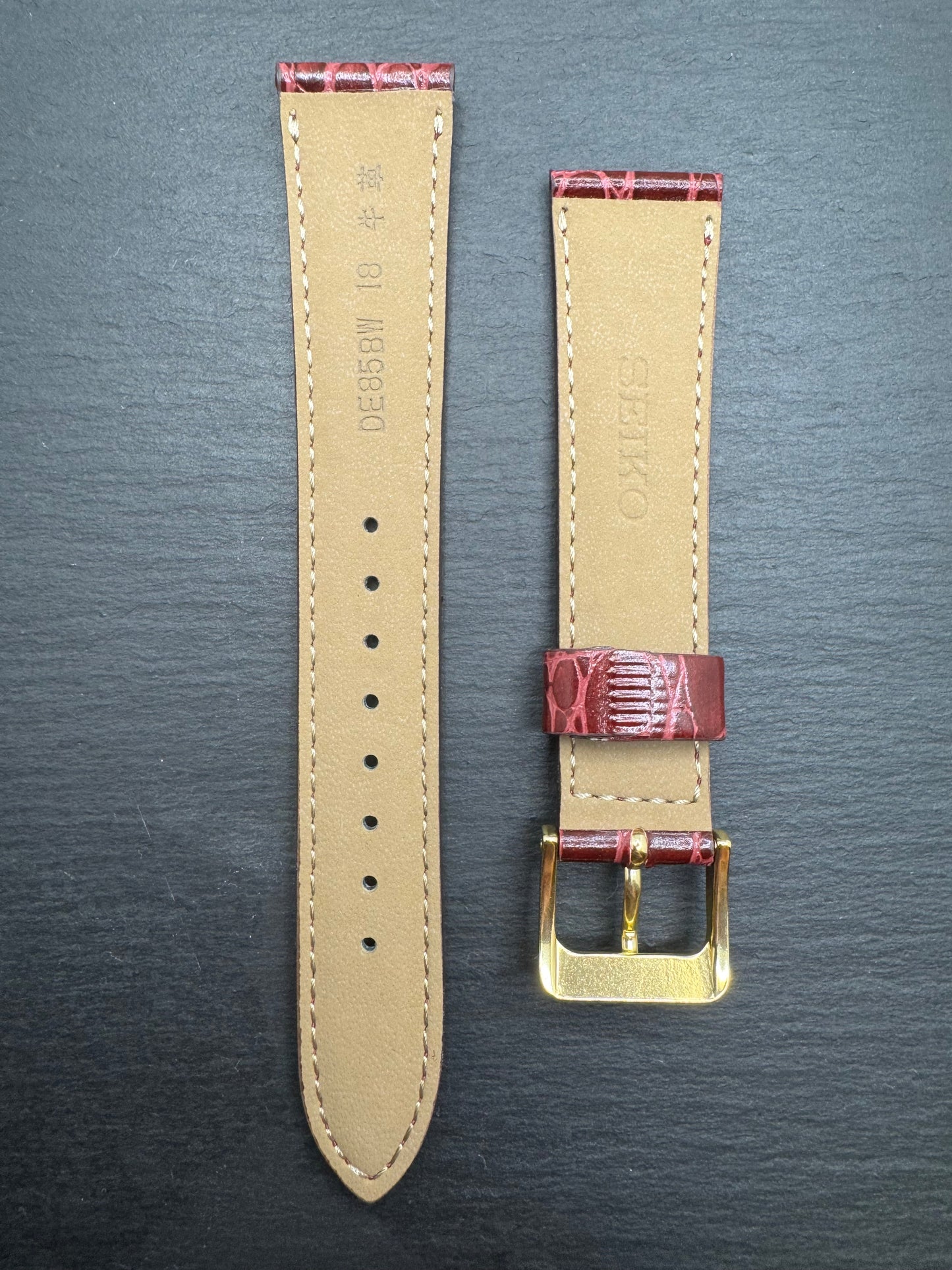 SEIKO Leather Strap DE85 (18-15) – Calfskin, Crocodile Embossed, Bordeaux, Gold Plated Buckle