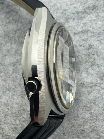 Citizen Cosmotron Electronic 7803-790553 – Burgundy Dial – April 1975 - freshly serviced