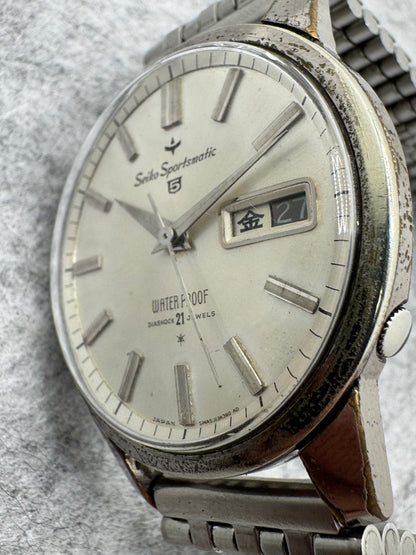 Seiko Sportsmatic 5 – Diashock 21 Jewels, Tag/Datum – originales Stahlarmband – revidiert mit Beleg