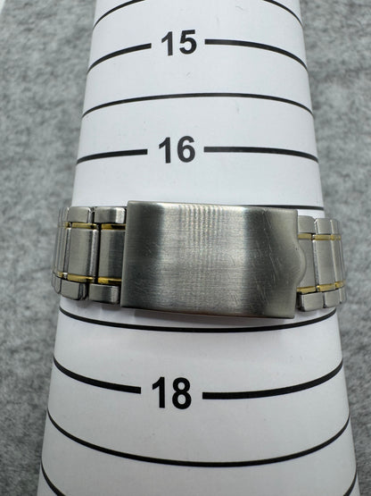 Citizen VEGA Junction Quartz – Ref. 5510-K04361 CKK – November 1992 – 10 bar, Date – Two-tone steel bracelet