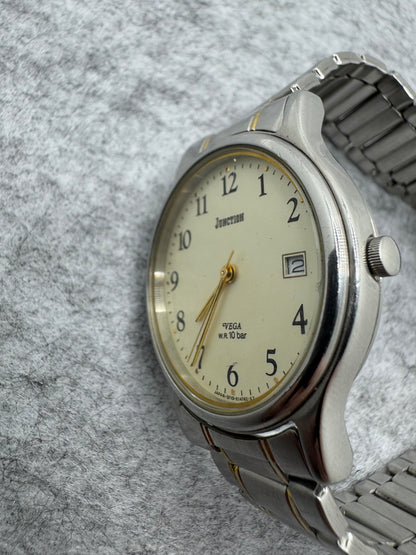 Citizen VEGA Junction Quartz – Ref. 5510-K04361 CKK – November 1992 – 10 bar, Date – Two-tone steel bracelet