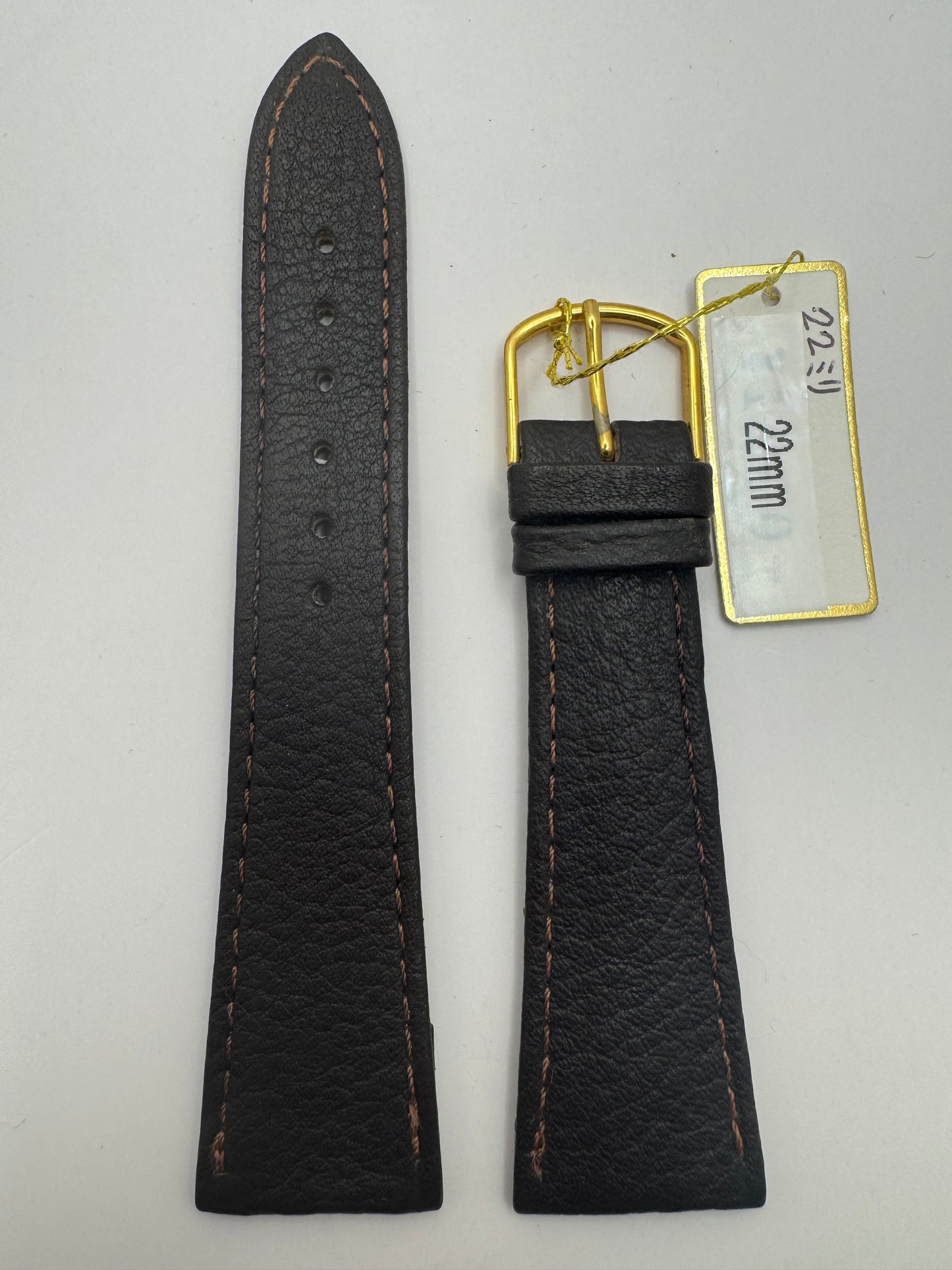 Bambi – Vintage NOS Echtlederband in Dunkelbraun (genarbt), 22 mm, goldfarbene Schließe, mit Box (Japan)