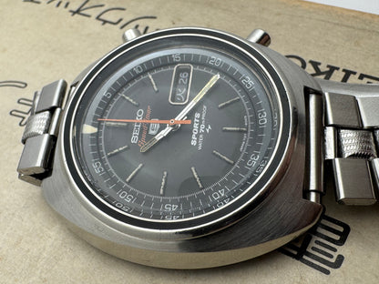 Seiko 5 Sports JDM Speed-Timer 7017-6010 – Caliber 7017, flyback chronograph with inner bezel, Daini Seikosha – February 1971 – freshly serviced
