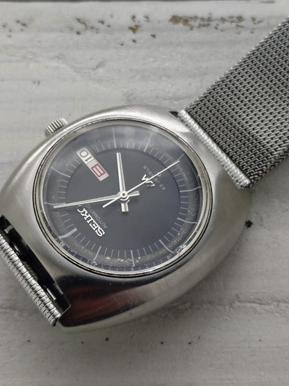 Seiko Lord Matic 5606-6000 – Aug. 1972 – schwarzes Dial, Day-Date, revidiert