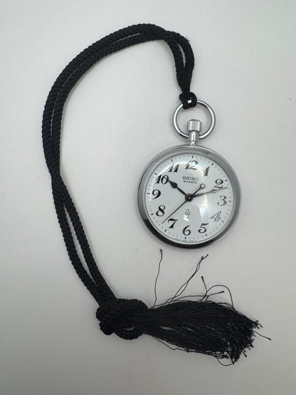 Seiko Quartz Taschenuhr – Ref. 7550-001B – Jōetsu Shinkansen Eröffnungsmodell – September 1982 – Full Set