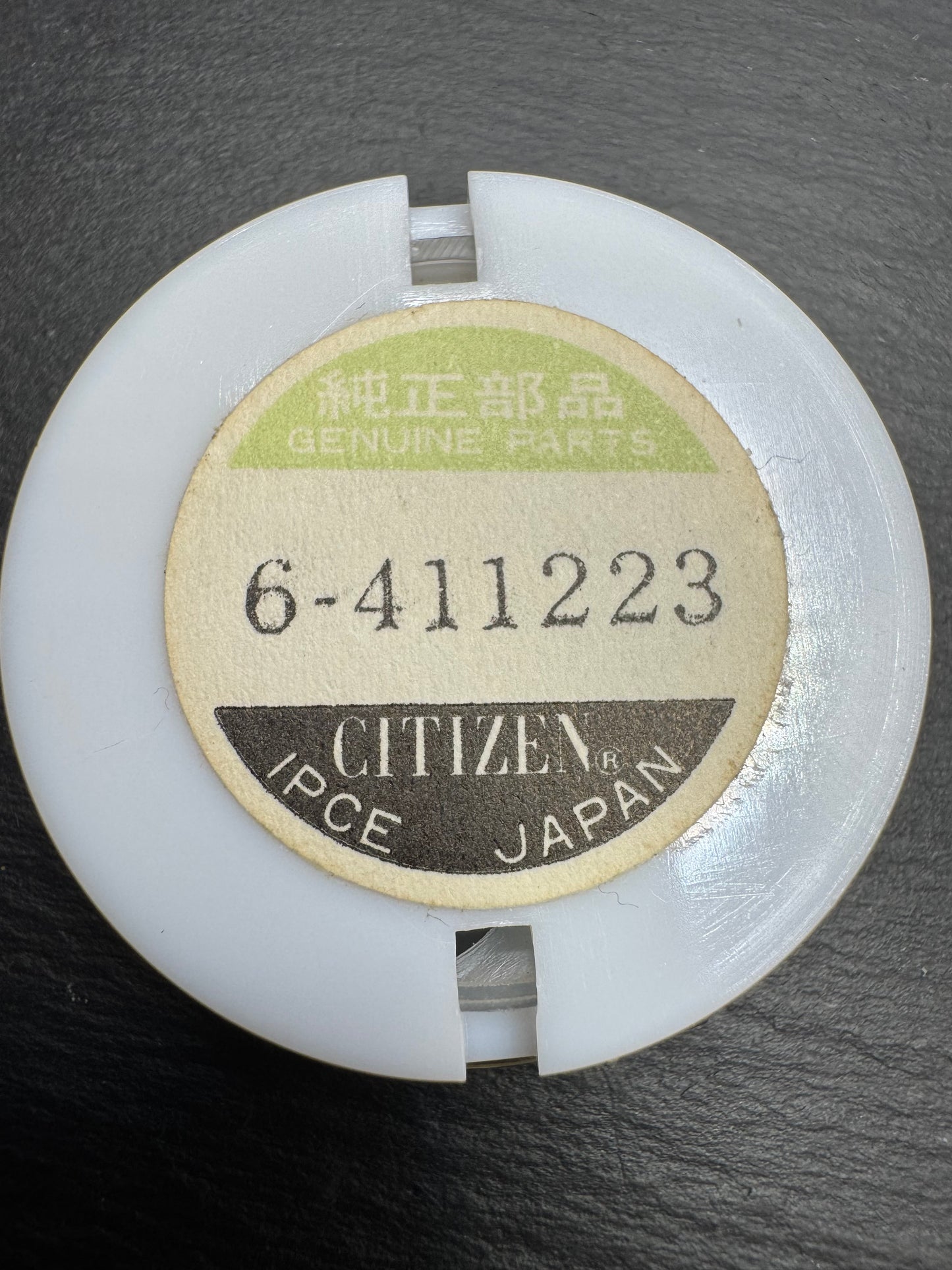 Citizen Original Dial 4A30-411223 "VEGA / Junction" (round, gold/railroad) – NOS