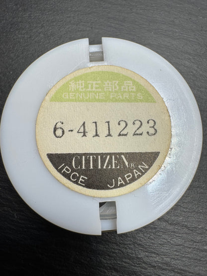 Citizen Original Dial 4A30-411223 "VEGA / Junction" (round, gold/railroad) – NOS