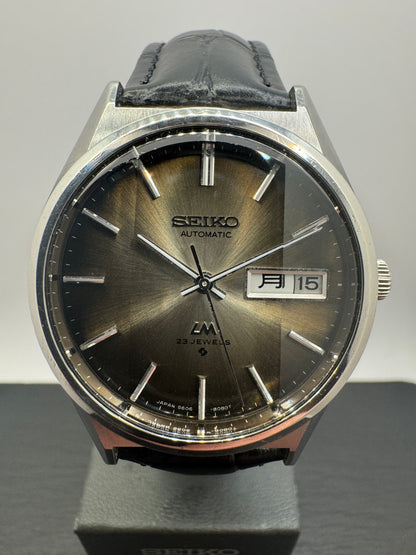 Seiko Lord Matic 5606-8130 – Rauch-Verlaufszifferblatt & Facettenglas – 23 Jewels, um 1975