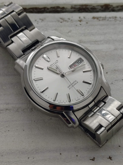 Seiko 5 Automatic SNKL81 (7S26-03S0) -ca. 2005-2010 – Silbernes Sunburst-Zifferblatt & Tag/Datum – 21 Jewels, Made in Japan