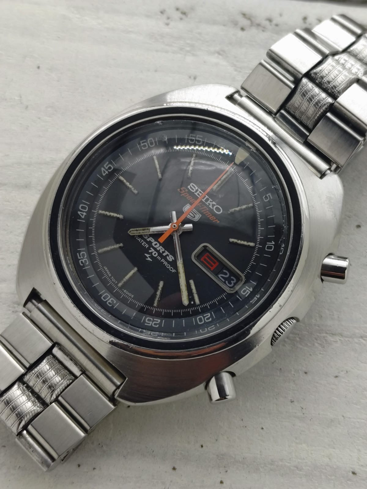 Seiko 5 Sports JDM Speed-Timer 7017-6010 – Caliber 7017, flyback chronograph with inner bezel, Daini Seikosha – February 1971 – freshly serviced