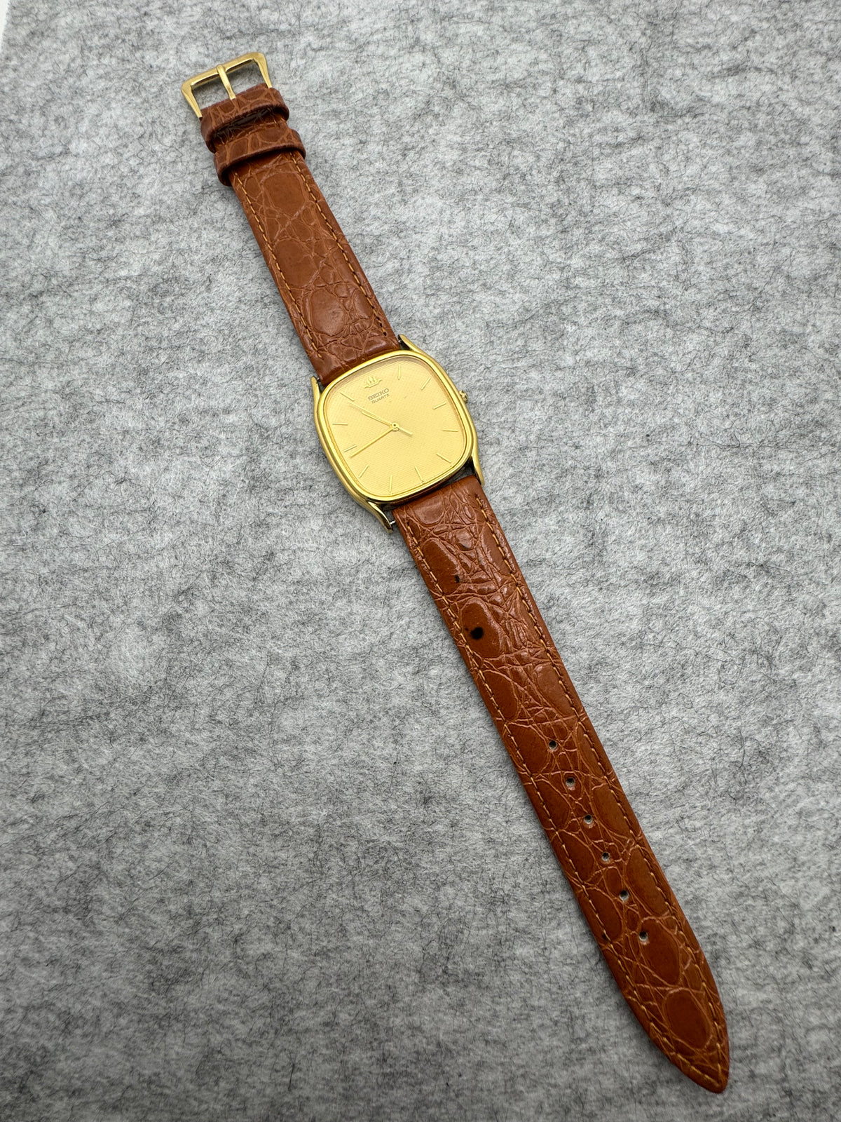 Seiko Galaxy Quartz Ref. 5Y31-5160 – July 1989 – Cushion Case with Guilloche Dial