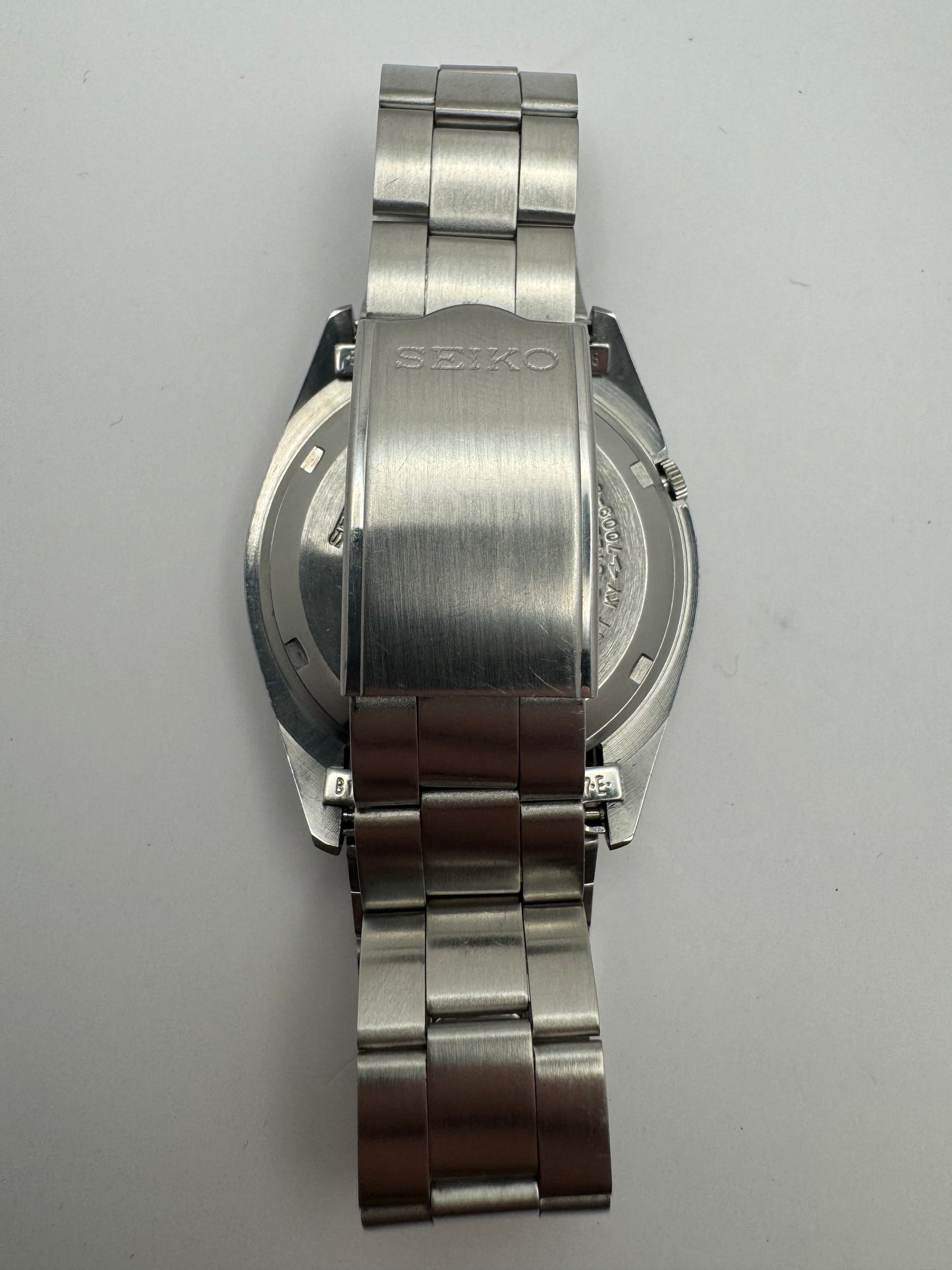 Seiko 5 Automatic Ref. 7009-821A „Roman Numeral Day Wheel" (März 1986) – komplett revidiert (Januar 2026)