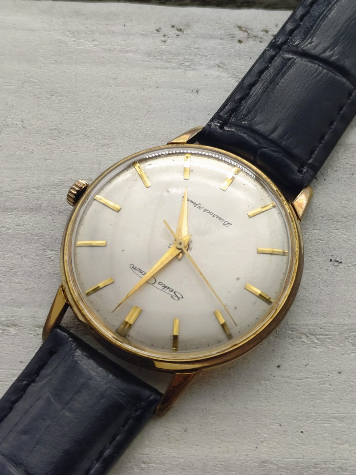 Seiko Crown « Diashock 21 Jewels » – Réf. J15003E – Calibre 560, remontage manuel – boîtier plaqué or, début des années 1960 – fraîchement révisée