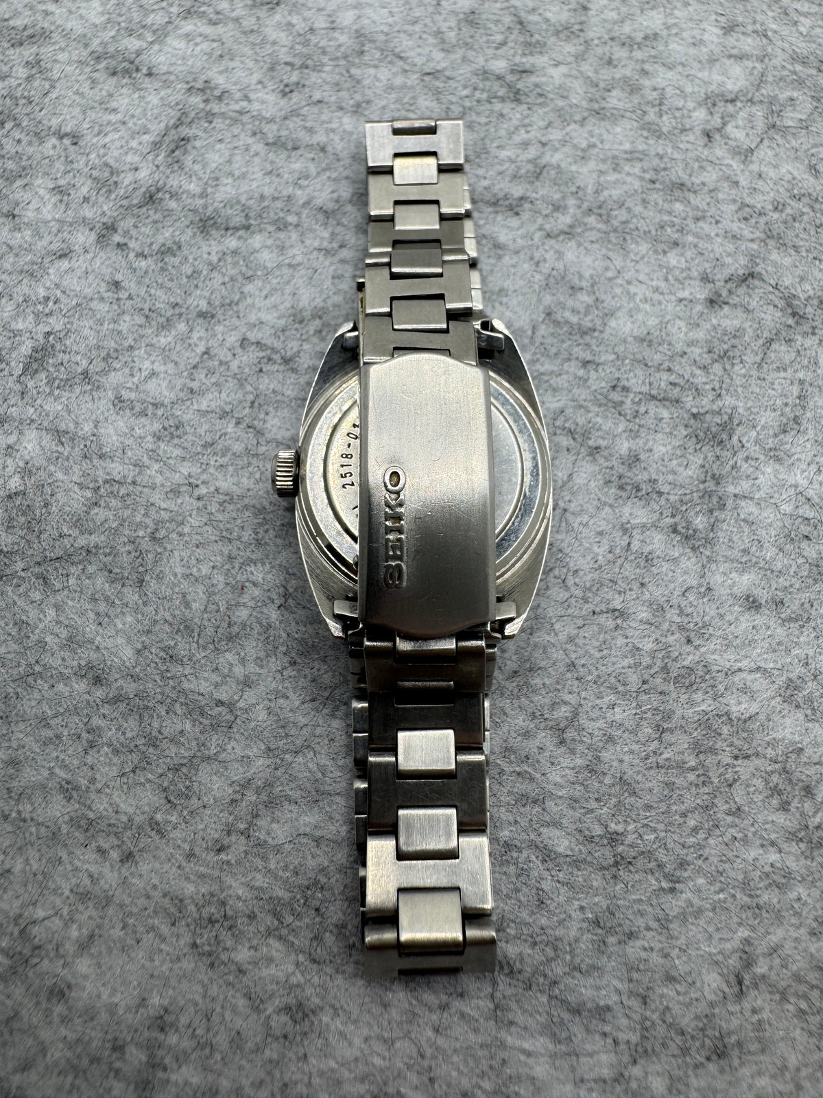 Seiko Chorus 2518-0130 – Manual winding – February 1969 – blue dial – Original bracelet