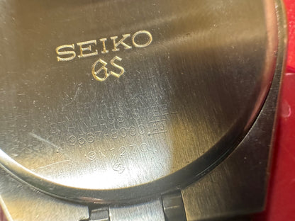 Grand Seiko 9587-8000 – Ultra Flat Quartz (November 1979, Originalband, frisch revidiert)