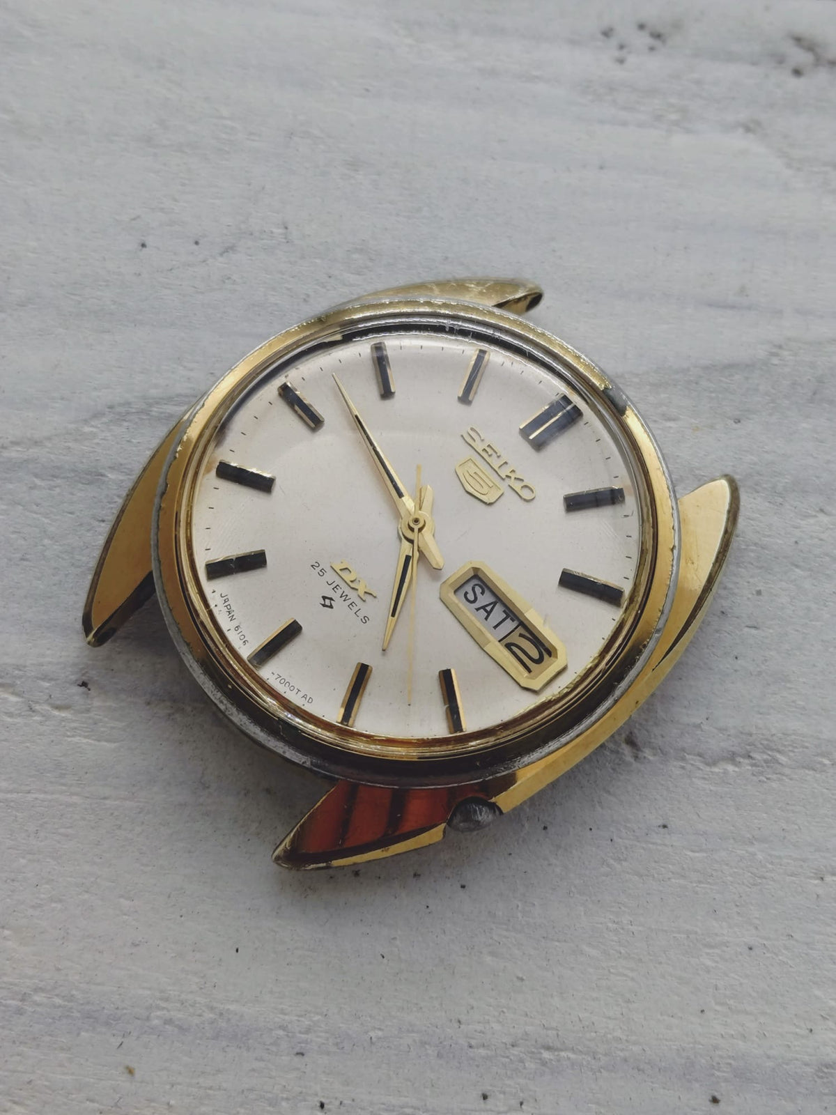 Seiko 5 DX 6106-7000 – April 1977 – Automatic with Day/Date – Serviced in Japan early 2026