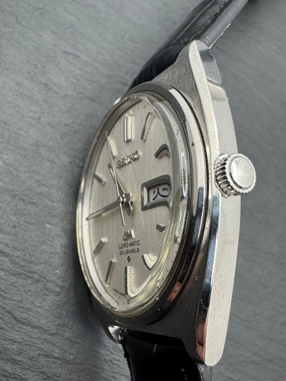 Seiko Lord Matic Day-Date 5606-7050 – November 1969 – Kanji/Englisch, revidiert