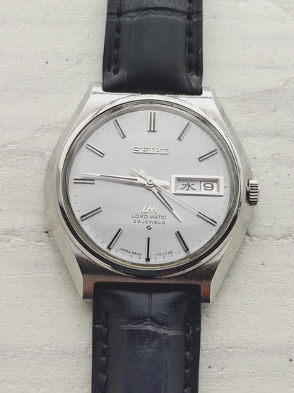 Seiko Lord Matic 5606-7010 – June 1969 – Linen Dial, Day/Date – "WATER PROOF" Caseback – Serviced
