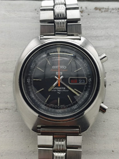 Seiko 5 Sports JDM Speed-Timer 7017-6010 – Caliber 7017, flyback chronograph with inner bezel, Daini Seikosha – February 1971 – freshly serviced
