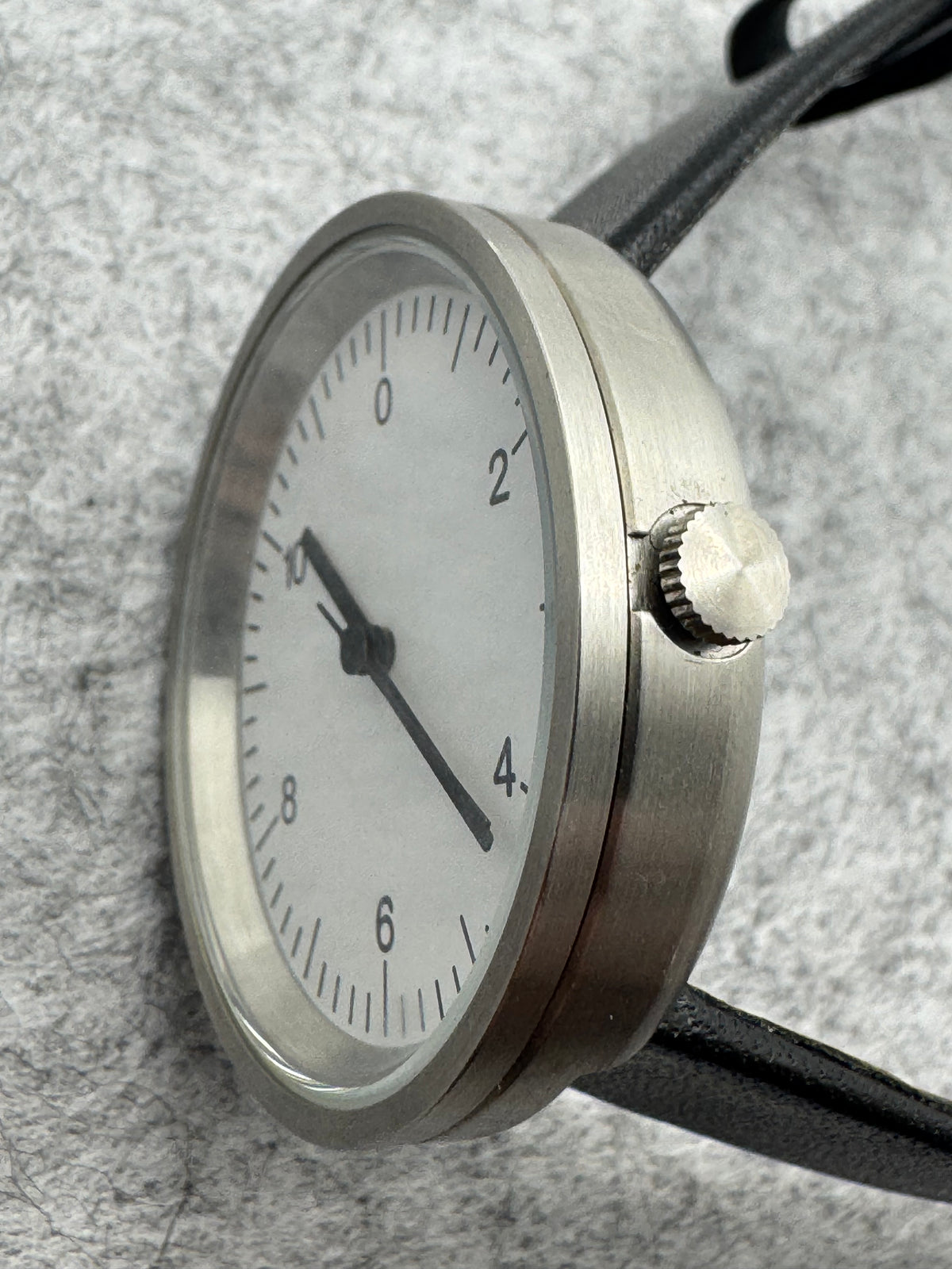 MUJI Solar – Wristwatch with Citizen Solar Movement and Zero-Digit Dial – Very Well Preserved