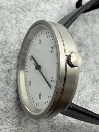 MUJI Solar – Wristwatch with Citizen Solar Movement and Zero-Digit Dial – Very Well Preserved