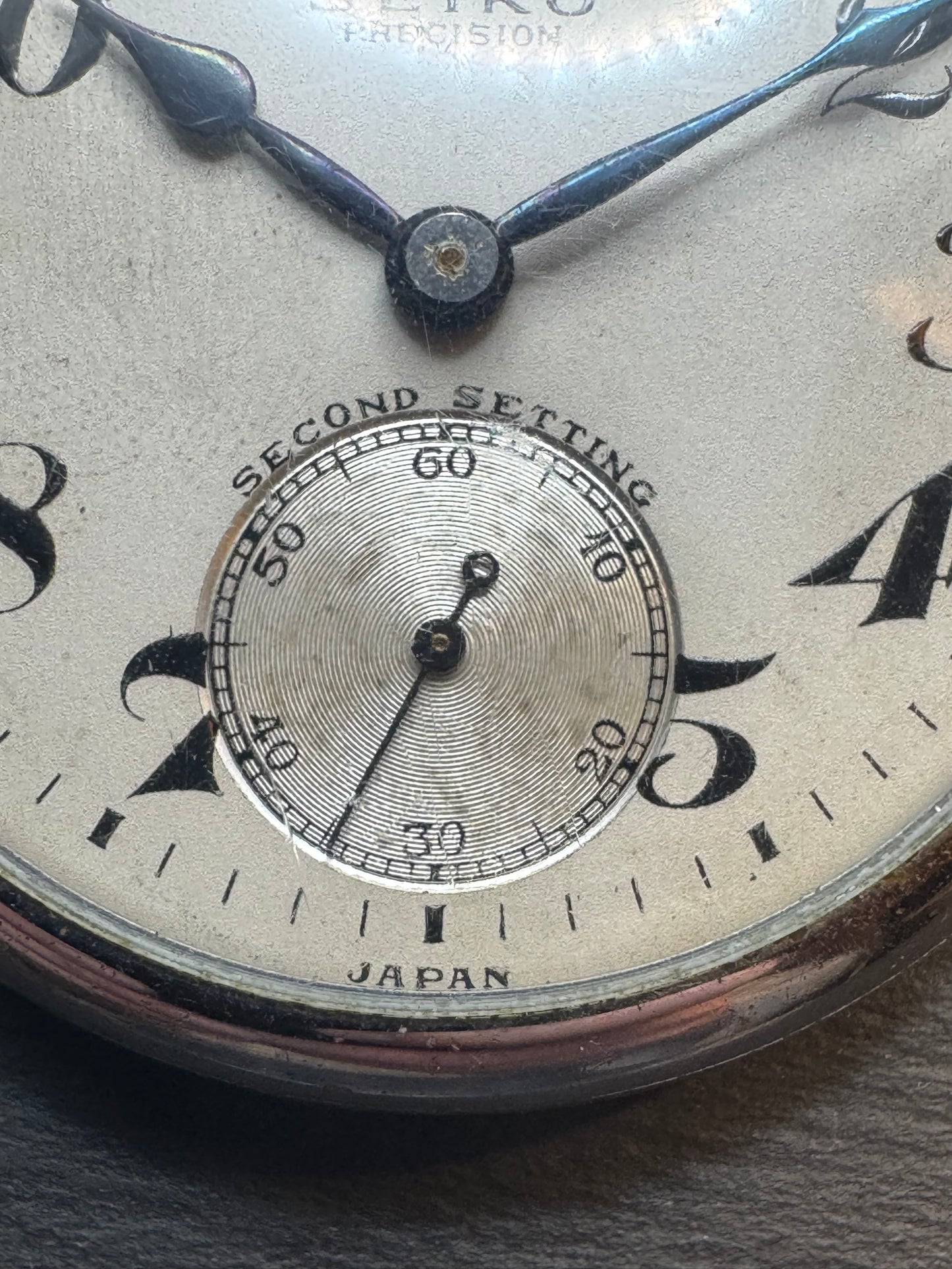 Montre de service ferroviaire japonaise Seiko Precision avec mécanisme de mise à l'heure des secondes (Shōwa 33 / 1958)