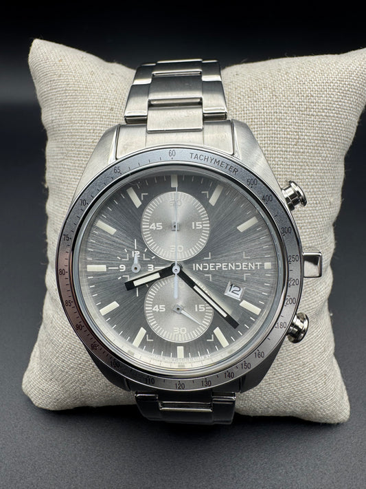 Citizen INDEPENDENT BA7-115-91 – Sportlicher JDM-Chronograph der „Timeless Line“ (neu, ungetragen)