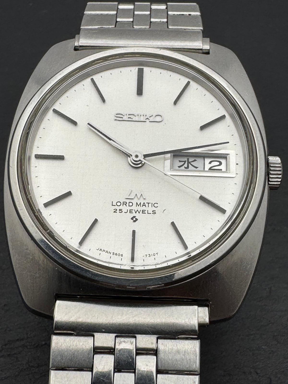 Seiko Lord Matic 5606-7130 – Caliber 5606, 25 jewels, Suwa Seikosha – Linen dial, monocoque case – July 1970 – freshly serviced