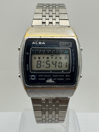 Seiko ALBA Alarm-Chronograph Y749-401A (April 1981)