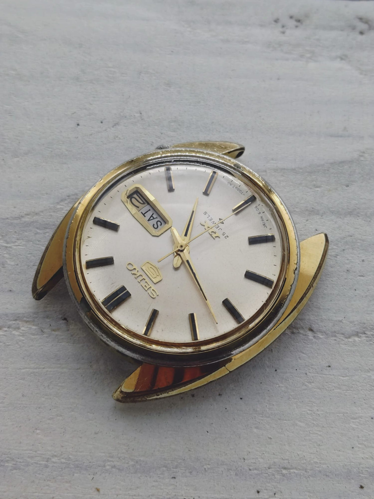 Seiko 5 DX 6106-7000 – April 1977 – Automatic with Day/Date – Serviced in Japan early 2026