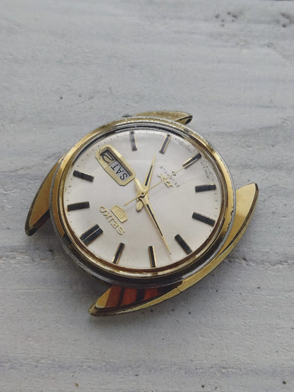 Seiko 5 DX 6106-7000 – April 1977 – Automatic with Day/Date – Serviced in Japan early 2026