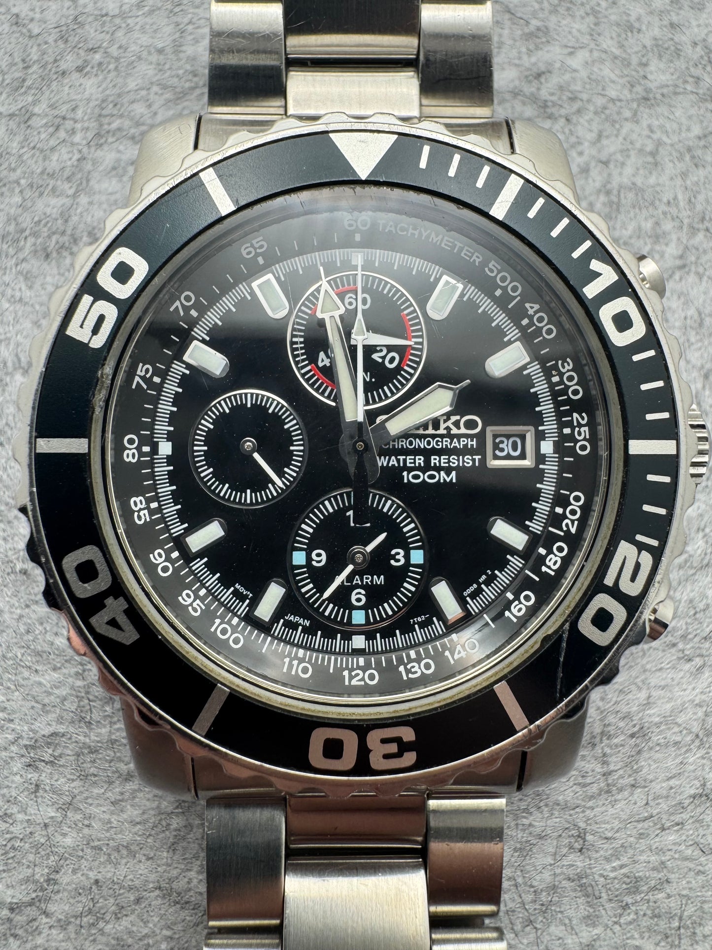 Seiko Chronograph 7T62-0CV0 (Japan, August 2005)