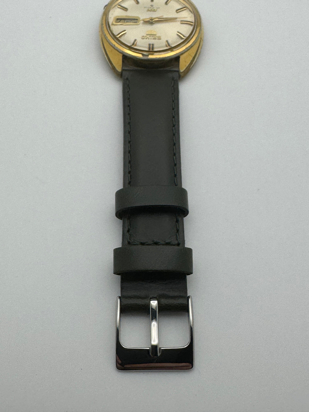 Seiko 5 DX 6106-7000 – April 1977 – Automatic with Day/Date – Serviced in Japan early 2026