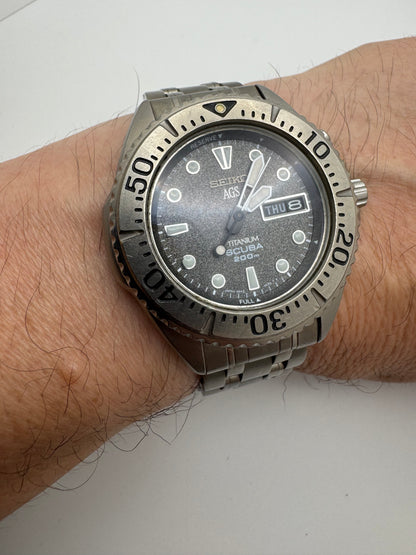 Seiko AGS Titanium Scuba 200 m – Réf. 5M43-0B70 – avril 1996 – fraîchement révisée